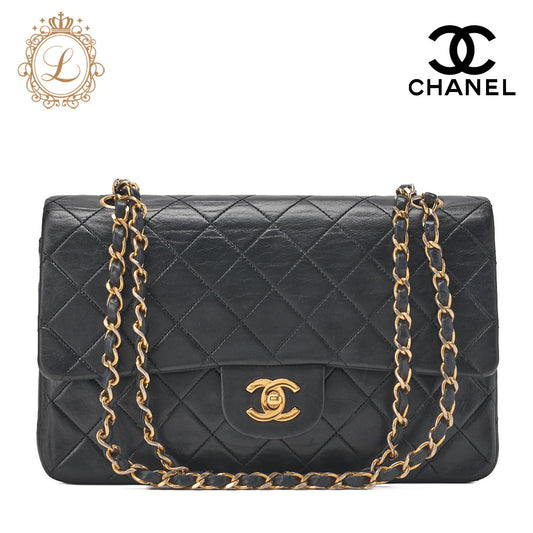 CHANEL Chain Shoulder Bag Matelasse Double Flap Lambskin Black Gold-Tone Hardware Pre-Owned - Vintage La Charme