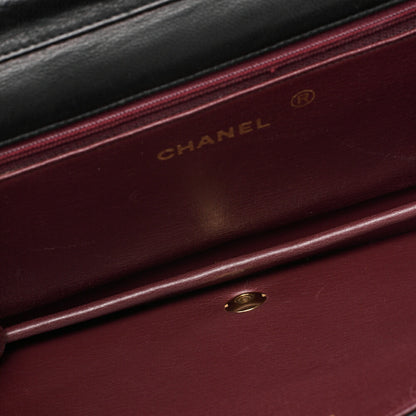 CHANEL Chain Shoulder Bag Matelasse Push Lock Lambskin Black Gold-Tone Hardware Pre-Owned - Vintage La Charme