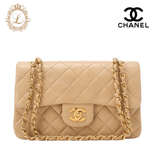CHANEL Chain Shoulder Bag Matelasse Double Flap Lambskin Beige Gold-Tone Hardware Pre-Owned - Vintage La Charme
