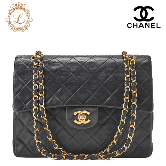 CHANEL Chain Shoulder Bag Matelasse Double Flap Lambskin Black Gold-Tone Hardware Pre-Owned - Vintage La Charme