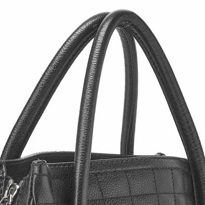 CHANEL Handbag Chocolate Bar Logo Caviar Skin Black Silver-Tone Hardware Pre-Owned - Vintage La Charme