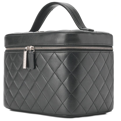 CHANEL Vanity Handbag Matelasse Lambskin Black Silver-Tone Hardware Pre-Owned - Vintage La Charme