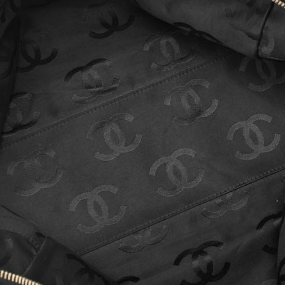 Chanel Shoulder Bag Ultra Stitch Chain Tote Leather Black Gold-Tone Hardware Pre-Owned - Vintage La Charme