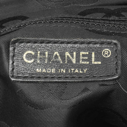Chanel Shoulder Bag Ultra Stitch Chain Tote Leather Black Gold-Tone Hardware Pre-Owned - Vintage La Charme