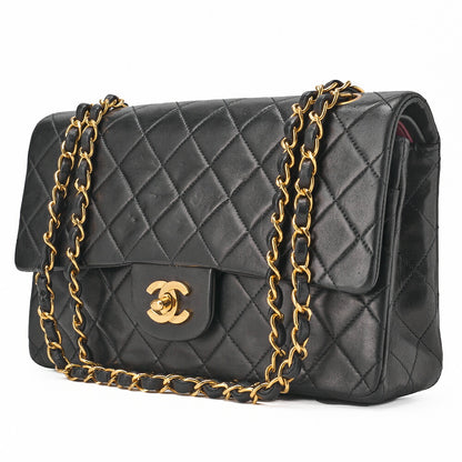 CHANEL Shoulder Bag Matelasse Double Flap Lambskin Black Gold-Tone Hardware Pre-Owned - Vintage La Charme