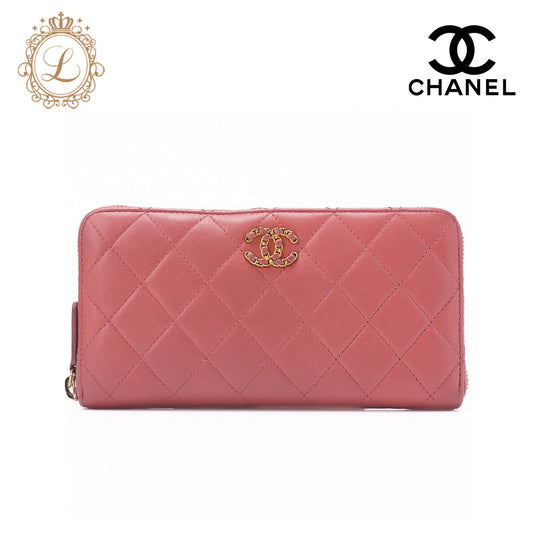 CHANEL Wallet, Matelasse, Lambskin, Pink, Gold-Tone Hardware, Pre-Owned - Vintage La Charme