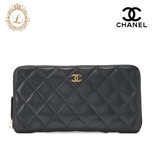 CHANEL Round Long Wallet, Matelasse, Lambskin, Black, Gold-Tone Hardware, Pre-Owned - Vintage La Charme