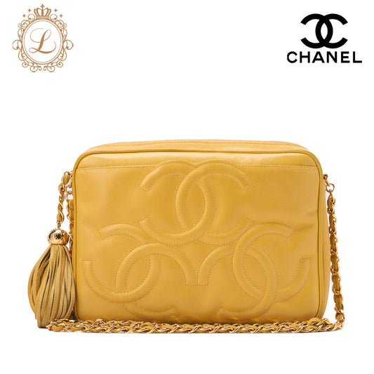 CHANEL Shoulder Bag, Matelasse Outside Flap Fringe Chain, Lambskin, Black, Gold-Tone Hardware, Pre-Owned - Vintage La Charme