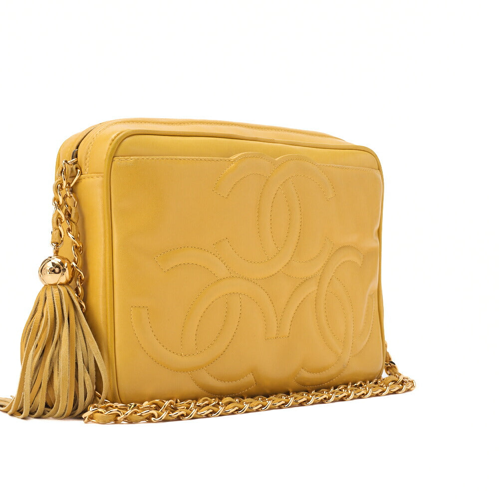 CHANEL Shoulder Bag, Matelasse Outside Flap Fringe Chain, Lambskin, Black, Gold-Tone Hardware, Pre-Owned - Vintage La Charme