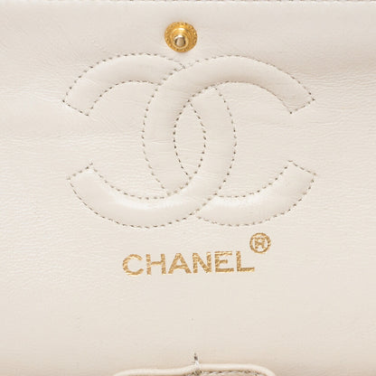 CHANEL Shoulder Bag Matlasse Double Flap 23cm Chain Shoulder Lambskin White Gold-Tone Hardware, Pre-Owned