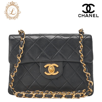CHANEL Chain Shoulder Bag Mini Matrasse 18cm Lambskin Black Single Flap Turnlock Gold-Tone Hardware, Pre-Owned