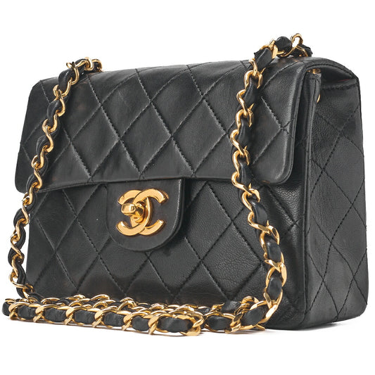 CHANEL Chain Shoulder Bag Mini Matrasse 18cm Lambskin Black Single Flap Turnlock Gold-Tone Hardware, Pre-Owned