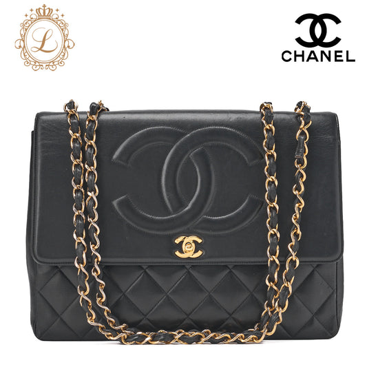 CHANEL Shoulder Bag Big Coco Turnlock Matelassé Black Gold-Tone Hardware, Pre-Owned