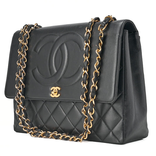 CHANEL Shoulder Bag Big Coco Turnlock Matelassé Black Gold-Tone Hardware, Pre-Owned
