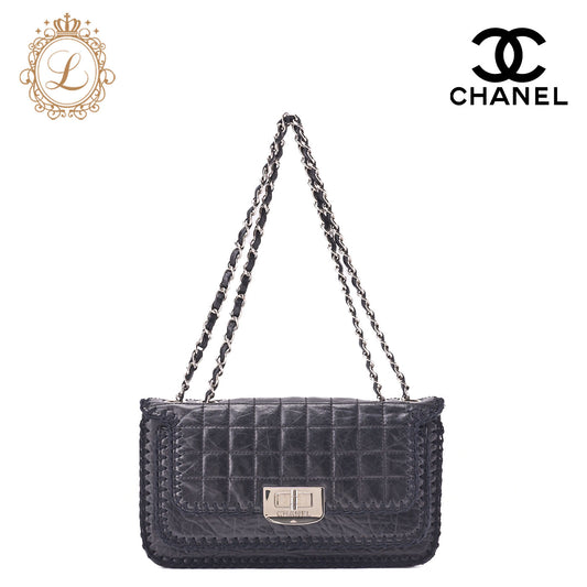 CHANEL Shoulder Bag Chocolate Bar Turnlock Vintage Calf Black Silver-Tone Hardware, Pre-Owned