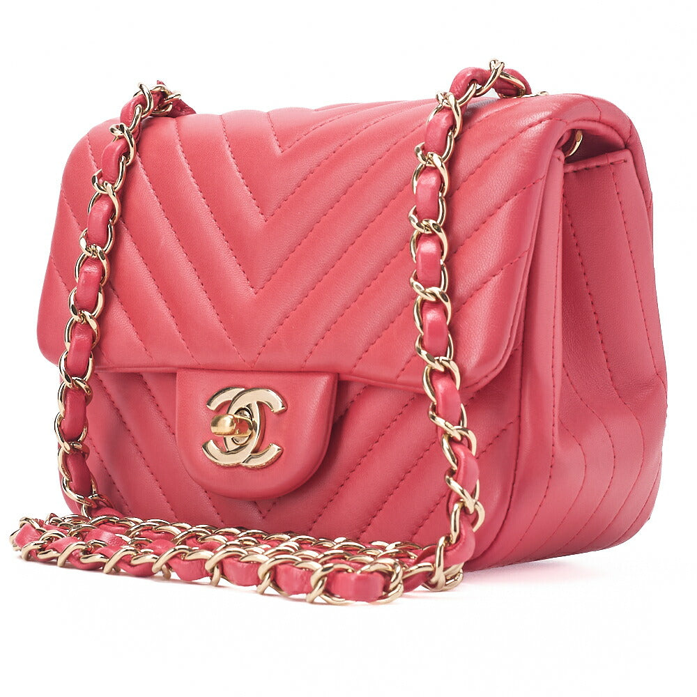 CHANEL Chain Shoulder Bag Mini Matrasse 17cm Lambskin V-Stitch Red Single Flap Turnlock Gold-Tone Hardware, Pre-Owned
