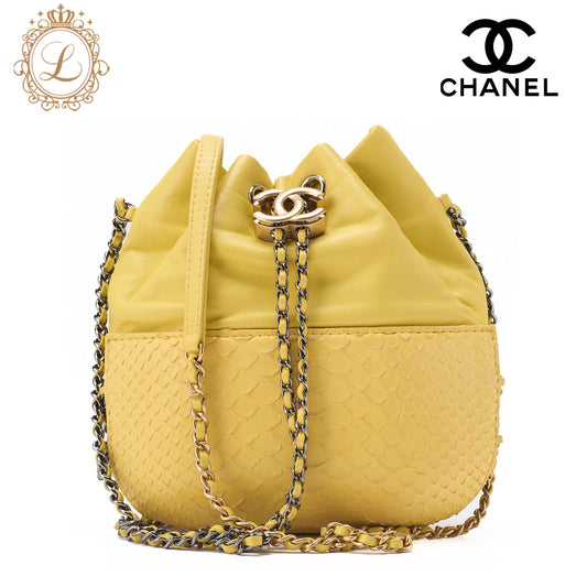 CHANEL Matelassé Drawstring Chain Shoulder Lambskin ｘ Python Silver-Tone Hardware, Pre-Owned