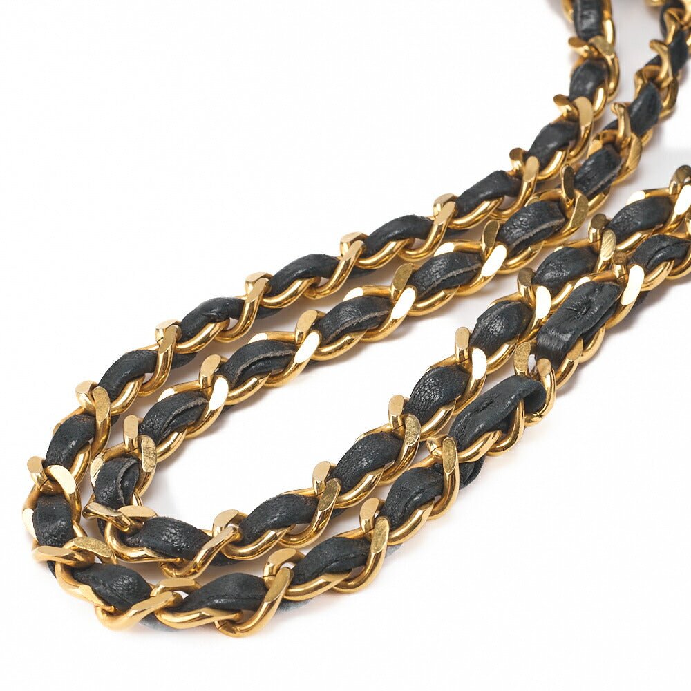 CHANEL Shoulder Bag Matelasse Lambskin Black Gold-Tone Hardware, Pre-Owned