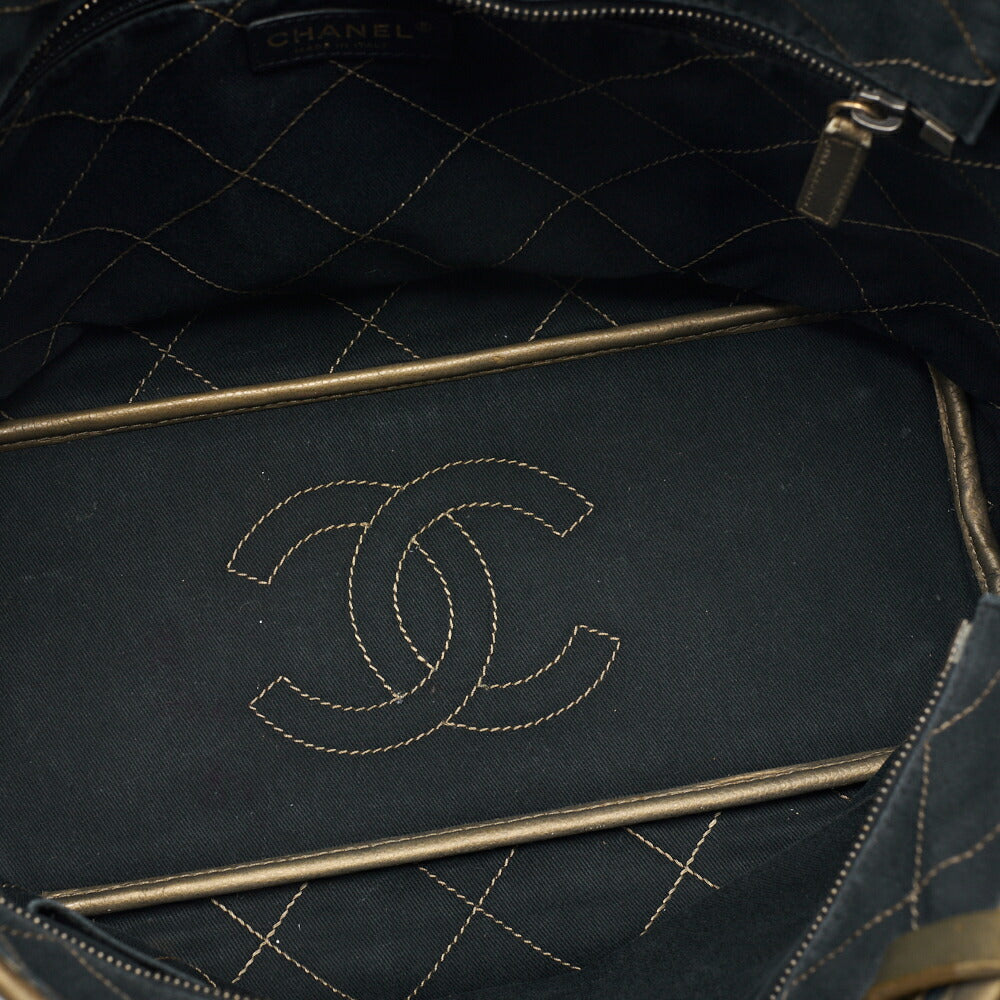 CHANEL Matelasse Tote Bag Caviar Skin with Coco Charm Gold Gold-Tone Hardware, Pre-Owned