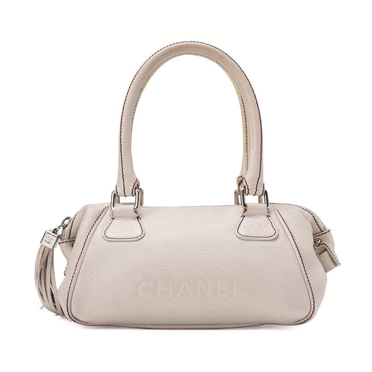 CHANEL Tote Bag Logo Fringe Leather White Silver-Tone Hardware, Pre-Owned