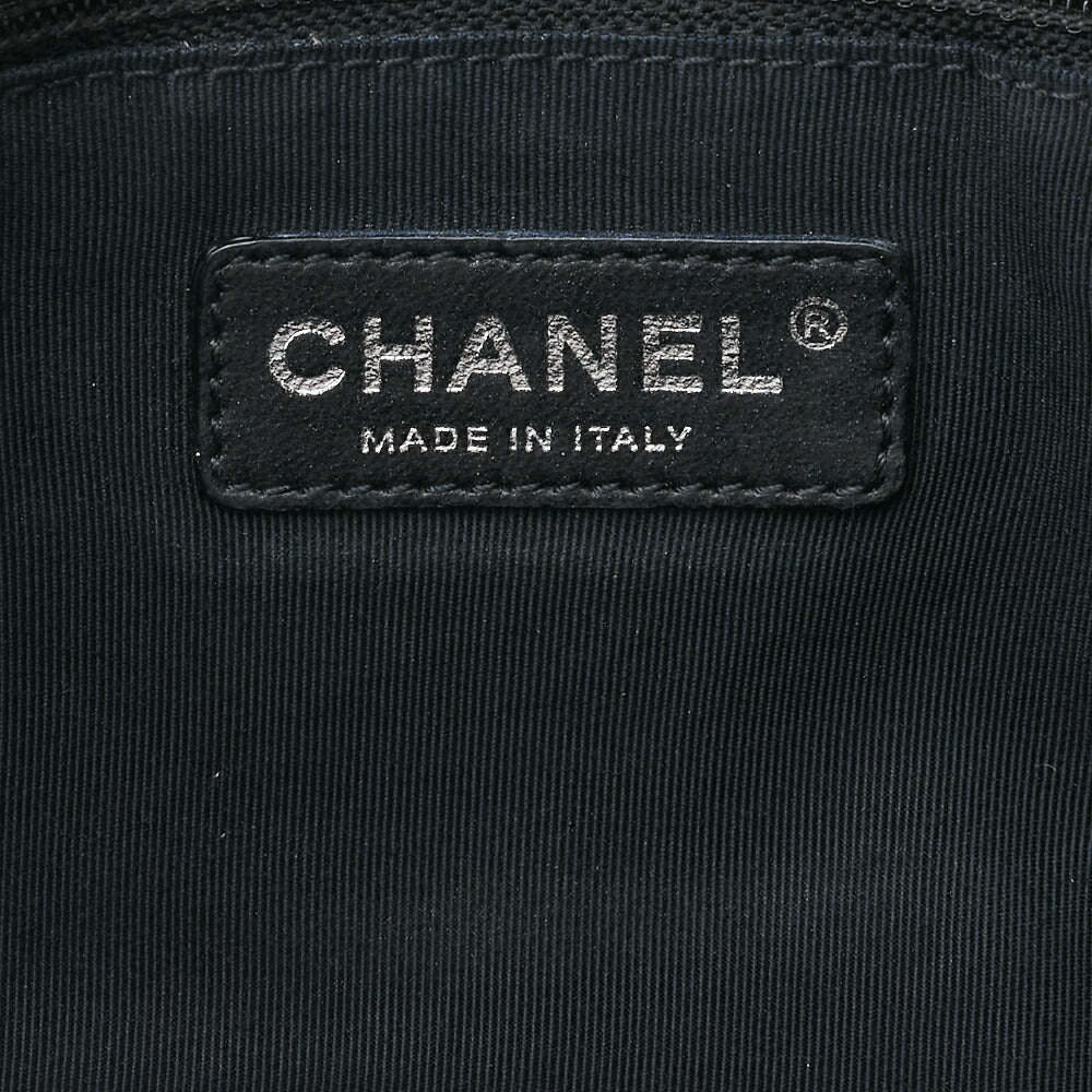 CHANEL Matelasse Luxury Chain Shoulder Bag Vintage Calf White Silver-Tone Hardware, Pre-Owned