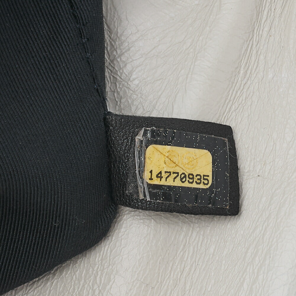 CHANEL Matelasse Luxury Chain Shoulder Bag Vintage Calf White Silver-Tone Hardware, Pre-Owned