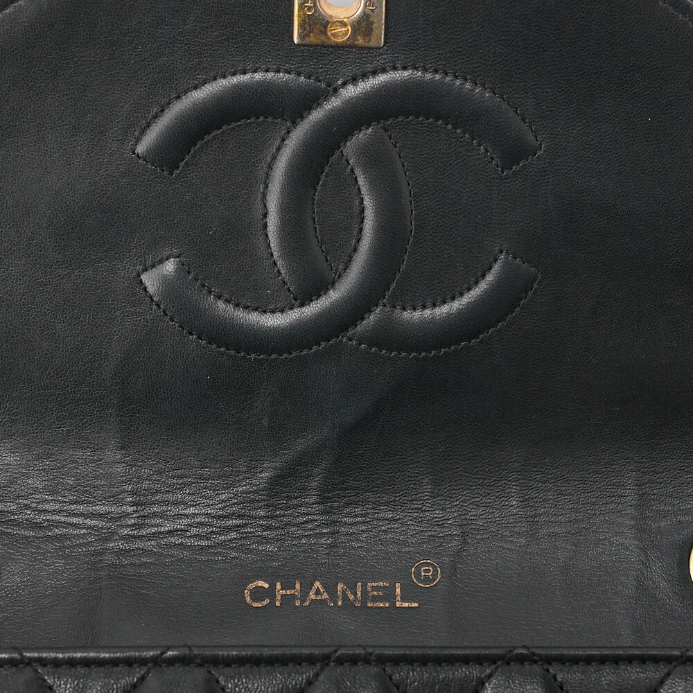 CHANEL Chain Shoulder Bag  Matelasse Lambskin Black Round Flap Turnlock Gold-Tone Hardware, Pre-Owned