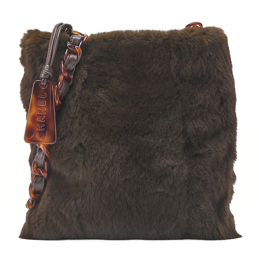 CHANEL Shoulder Bag Fur Logo Charm Tortoiseshell Chain Shoulder Bag Olive black-Tone Hardware, Pre-Owned