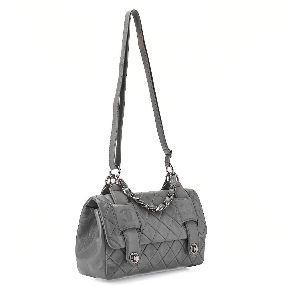 シャネル ラムスキン マトラッセ ダブルロック ショルダーバッグ グレー シルバー金具, 中古品
