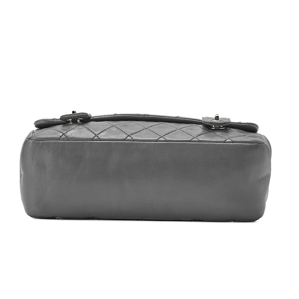 シャネル ラムスキン マトラッセ ダブルロック ショルダーバッグ グレー シルバー金具, 中古品