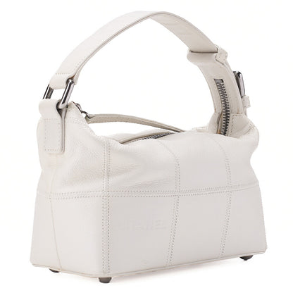 CHANEL Caviar Skin Chocolate Bar Logo Handbag White Silver-Tone Hardware, Pre-Owned