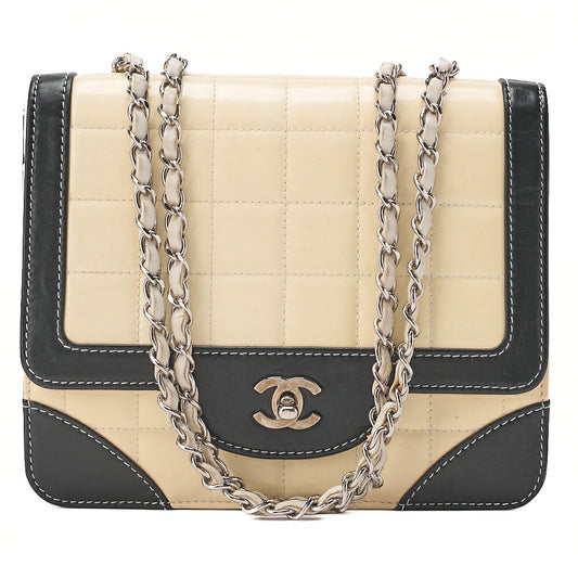 CHANEL Lambskin x Enamel Chocolate Bar Single Chain Shoulder Beige x Black Silver-Tone Hardware, Pre-Owned
