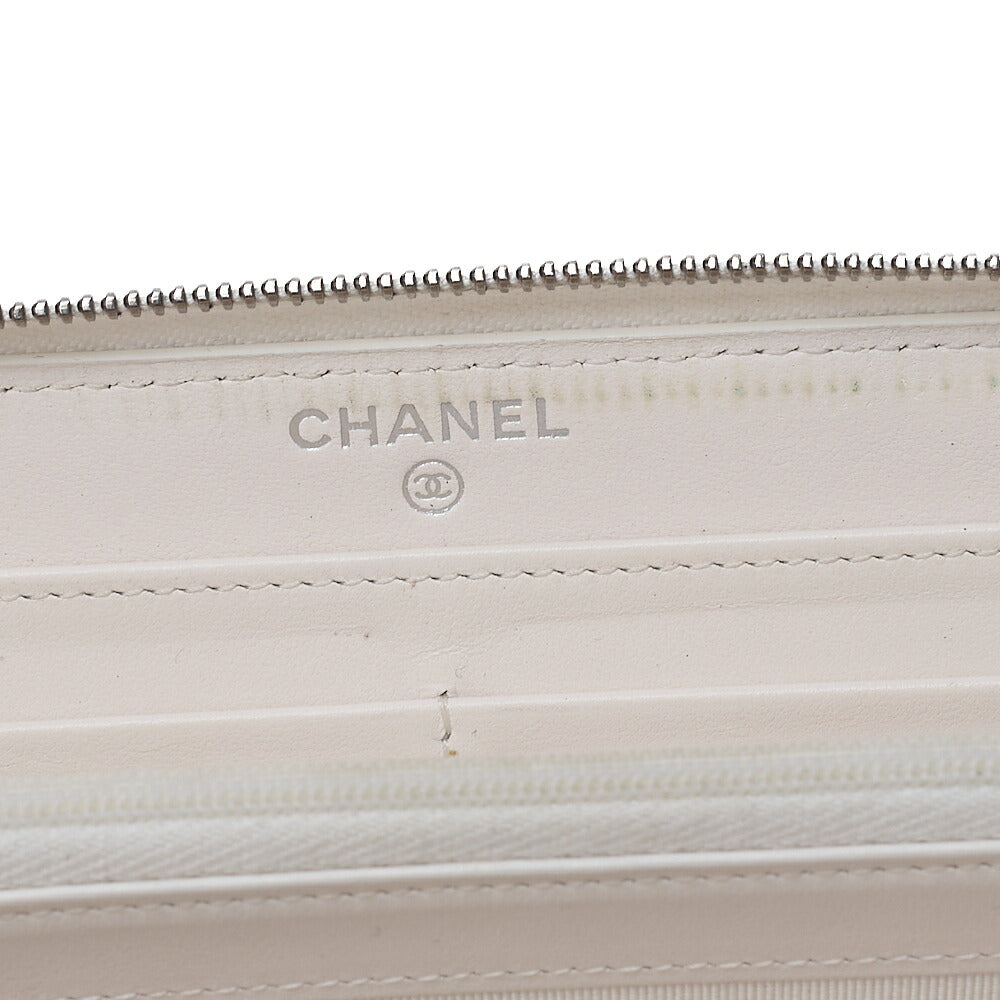 CHANEL Matelasse Round Long Wallet Caviar Skin White Silver-Tone Hardware, Pre-Owned