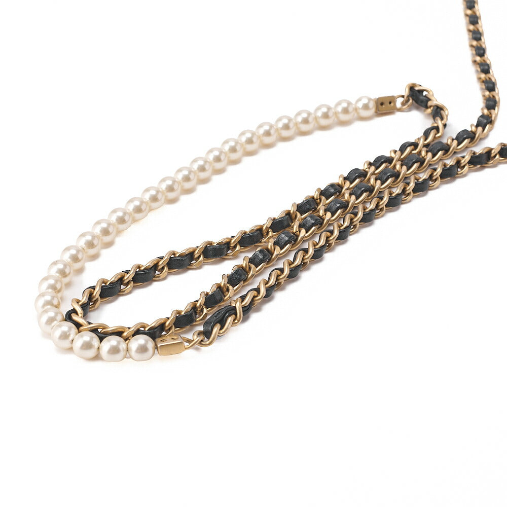 CHANEL Chain Shoulder Matelasse Pearl Chain Chain Wallet Lambskin Black Gold-Tone Hardware, Pre-Owned