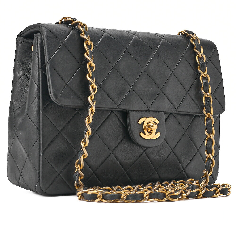 CHANEL Matelasse Single 20cm Chain Shoulder Lambsky Black Gold-Tone Hardware, Pre-Owned