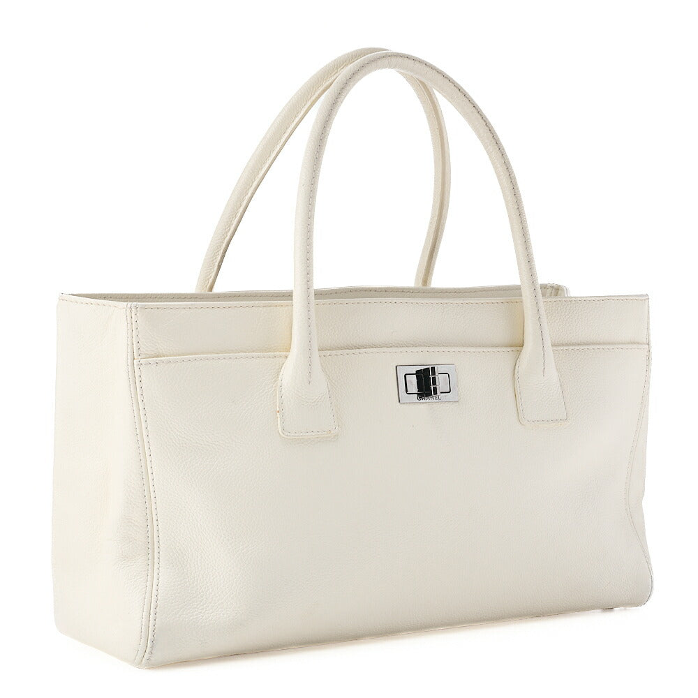 CHANEL Tote Bag Executive Caviar Skin 2.55 White Silver-Tone Hardware, Pre-Owned