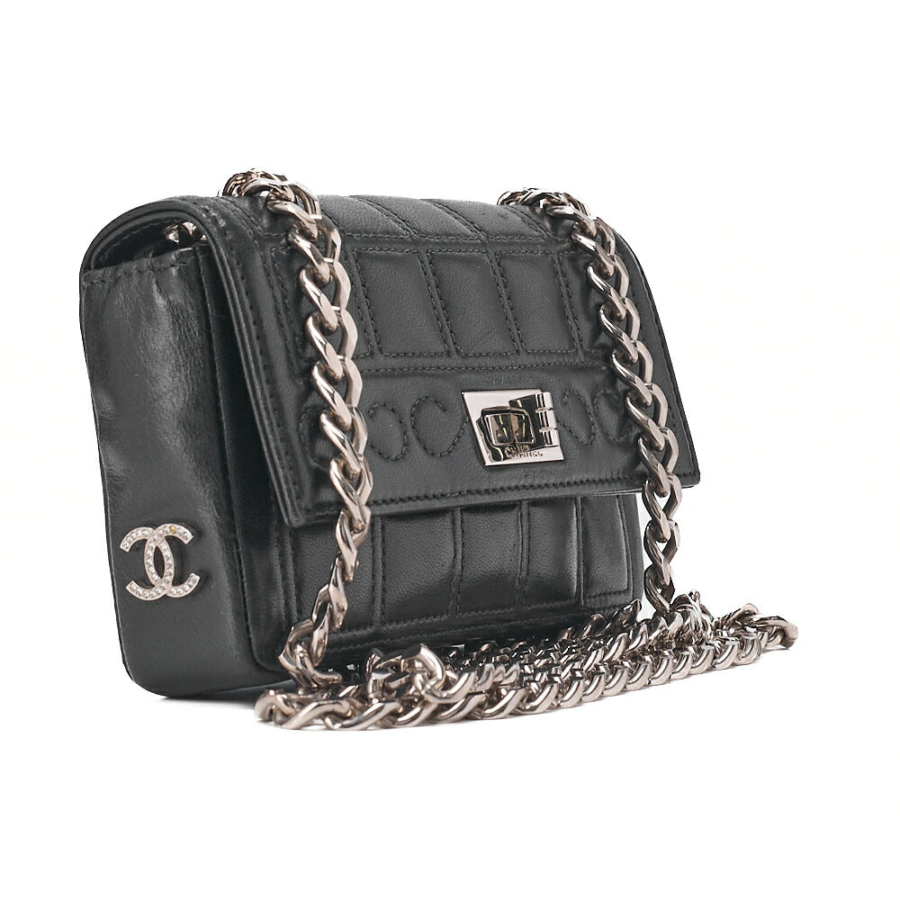 CHANEL シャネル チョコバー 2.55 ターンロック ラインストーン ココマーク チェーンショルダー ラムスキン ブラック シルバー金具, 中古