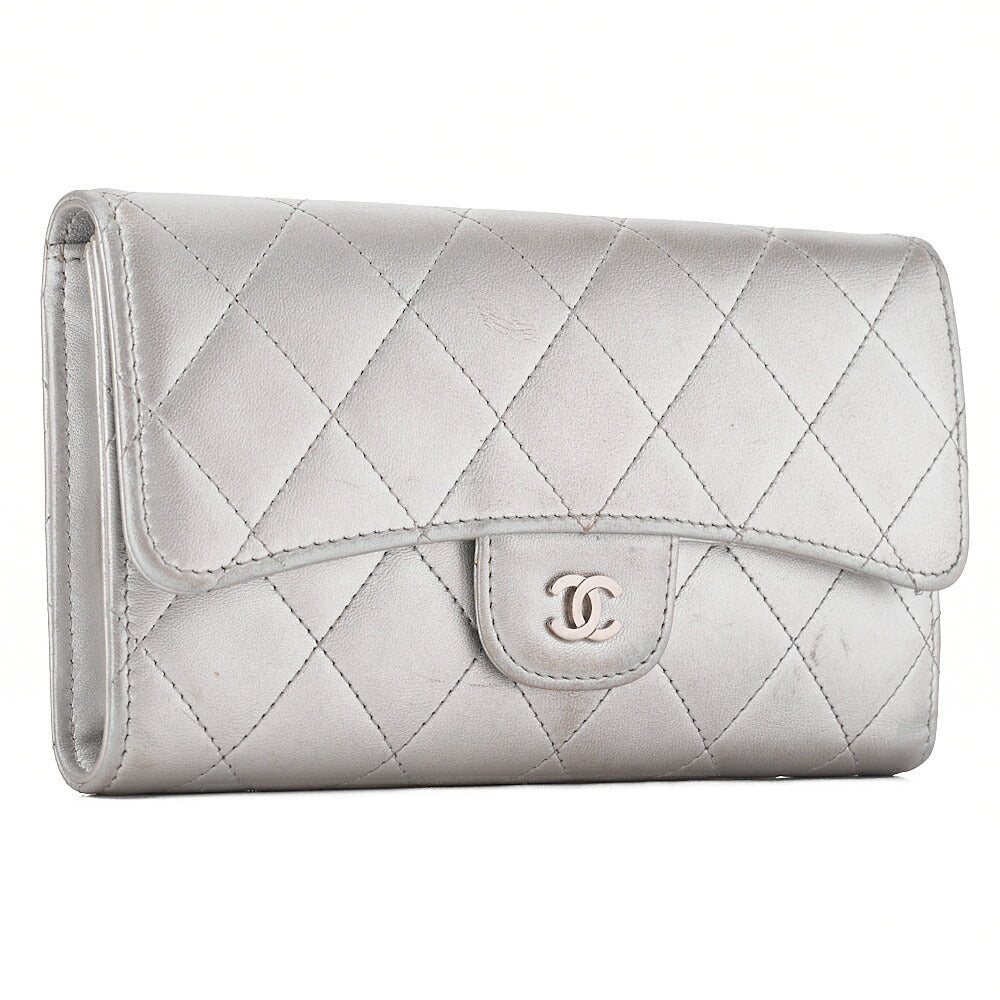 CHANEL Matelasse Bi-Fold Long Wallet Lambskin Silver -Tone Hardware, Pre-Owned