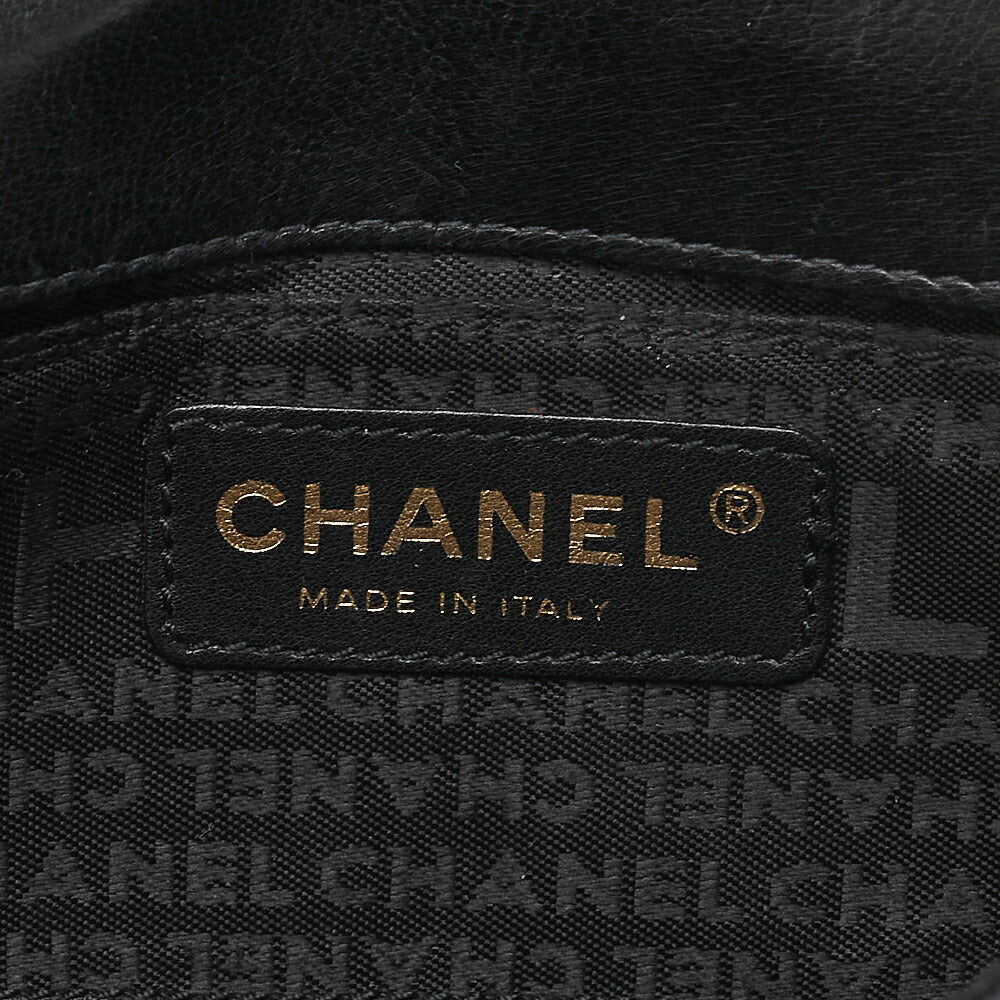 CHANEL Shoulder Bag Shoulder Bag Chocolate Bar Lambskin Black Gold-Tone Hardware, Pre-Owned