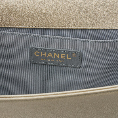 CHANEL ボーイシャネル ボーイシャネル ドバイ限定 チェーンショルダー ラムスキン マルチカラー ゴールド金具 中古品
