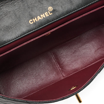シャネル ラムスキン マトラッセ ストレートフラップ 25cm チェーンショルダー 黒 ゴールド金具 中古