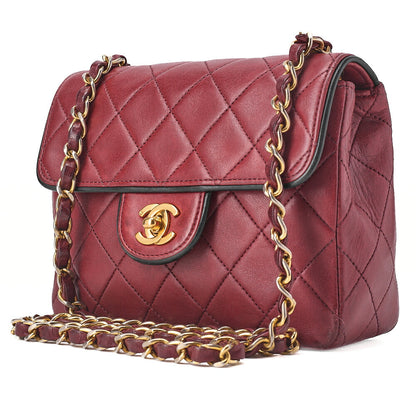 CHANEL Chain Shoulder Bag Minima Telass? 17cm Lambskin Red x Black Gold-Tone Hardware, Pre-Owned