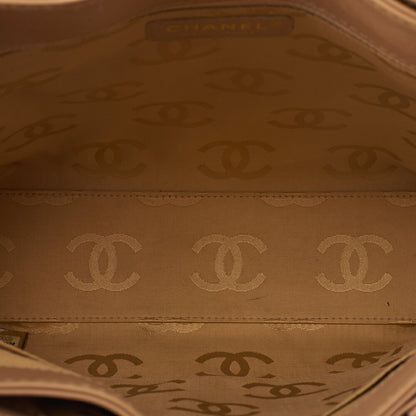 CHANEL Coco Mark Wild Stitch Tote Bag Calf Leather Beige (Gold-Tone Hardware, Pre-Owned
