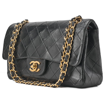 CHANEL チェーンショルダーバッグ マトラッセ23cm ダブルフラップ ラムスキン ブラック ゴールド金具, 中古品