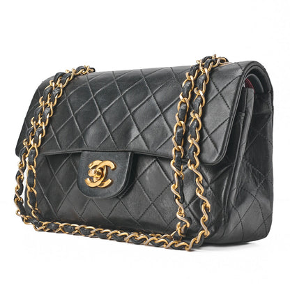 CHANEL チェーンショルダーバッグ マトラッセ23cm ダブルフラップ ラムスキン ブラック ゴールド金具, 中古品