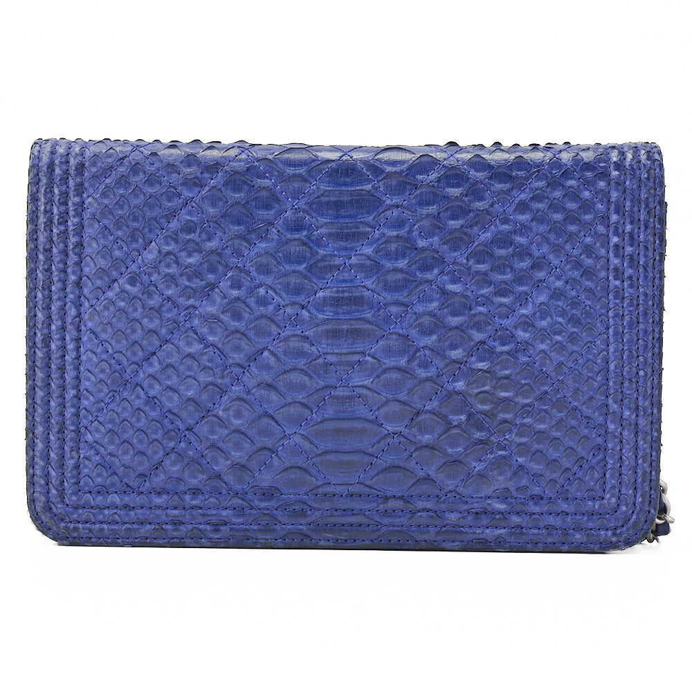 シャネル ボーイシャネル マトラッセ チェーンウォレット パイソン ブルー シルバー金具 中古品