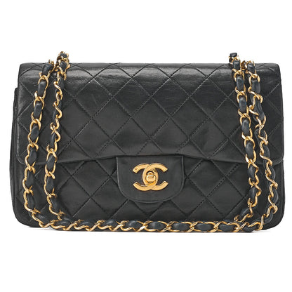 CHANEL チェーンショルダーバッグ マトラッセ23cm ダブルフラップ ラムスキン ブラック ゴールド金具, 中古品