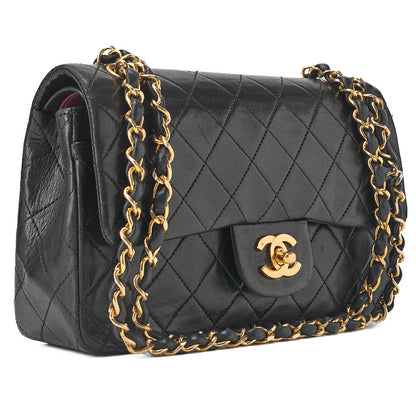 CHANEL チェーンショルダーバッグ マトラッセ23cm ダブルフラップ ラムスキン ブラック ゴールド金具, 中古品