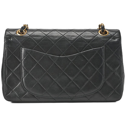 CHANEL チェーンショルダーバッグ マトラッセ23cm ダブルフラップ ラムスキン ブラック ゴールド金具, 中古品