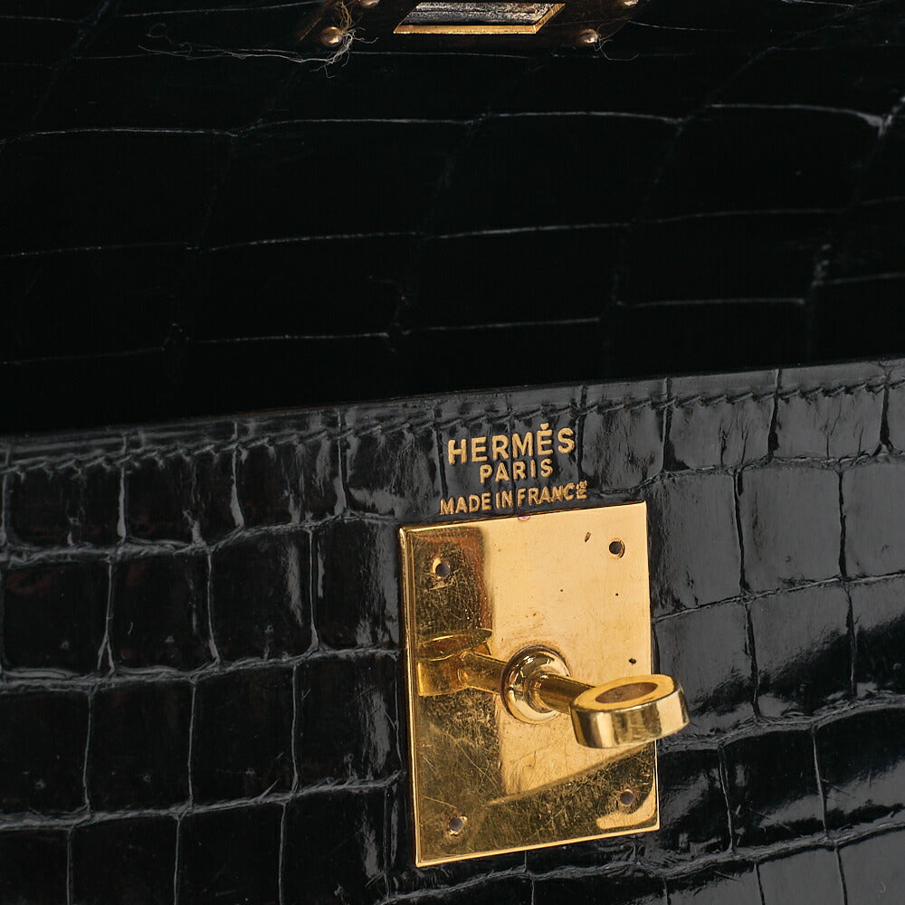 HERMES Kelly 28 Crocodile Handbag Black Gold-Tone Hardware, Pre-Owned